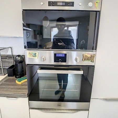 Grand Appartement Paris Et Disneyland 4Pers ヌイイ・シュル・マルヌ エクステリア 写真