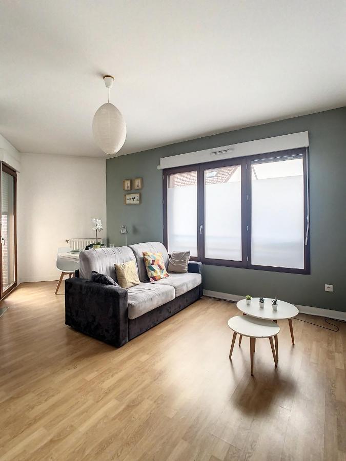 Grand Appartement Paris Et Disneyland 4Pers ヌイイ・シュル・マルヌ エクステリア 写真